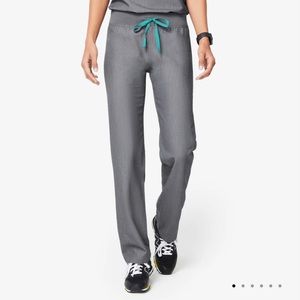 FIGS Graphite Scrub Pant Size Medium